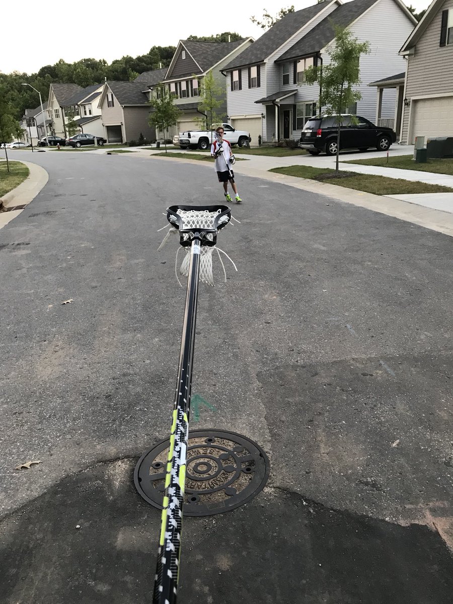 ewnolds's tweet image. Street Lax...
Cause rogue ground balls are better on pavement. Also this thing is a straight up catapult. #LaunchIt