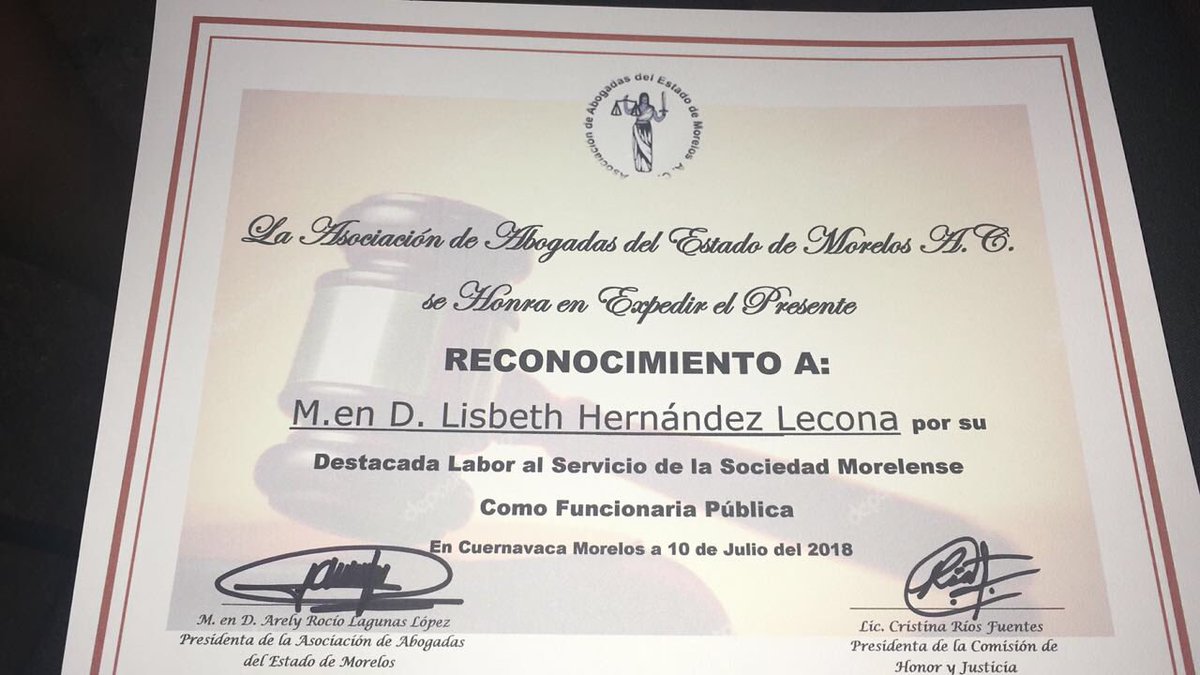 LisbethLecona's tweet photo. Felicito a la nueva directiva de la Asociación de Abogadas del Estado de Morelos a cargo de la M en D. Arely Roció Lagunas López gran profesionista y agradezco el honor del reconocimiento a mi persona!#LHL https://t.co/J0wqasex5q