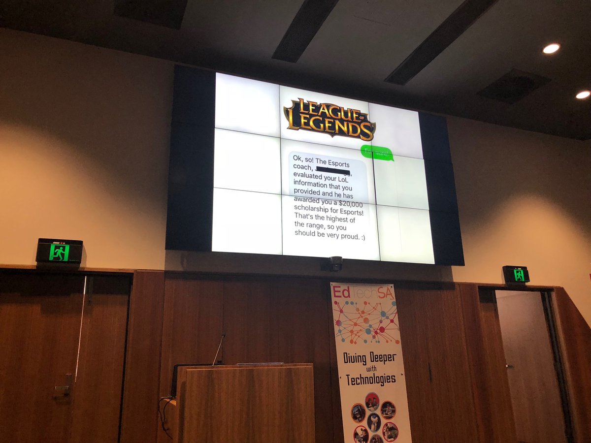 monique_mgreen's tweet image. Soon you can make more money playing esports than professional physical sports ⁦@Techbradwaid⁩ #edtechsa2018