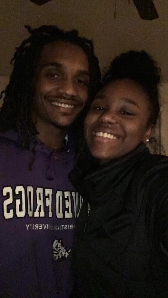 Trestie3's tweet photo. Just wish I could talk to him at least one more time 😩it shouldn’t be this way at all 💔. #mellymellymelly🤞🏾😭 https://t.co/ns7aAUTB9G