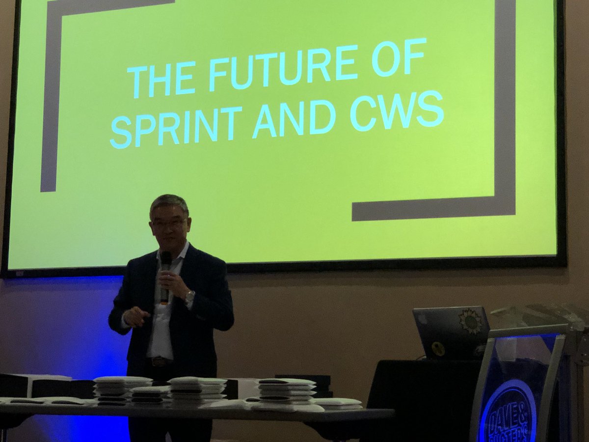 calwireless's tweet photo. @suehyun_chung giving #CalWireless some inspiration and looking to the future. https://t.co/CDREpzwWoq