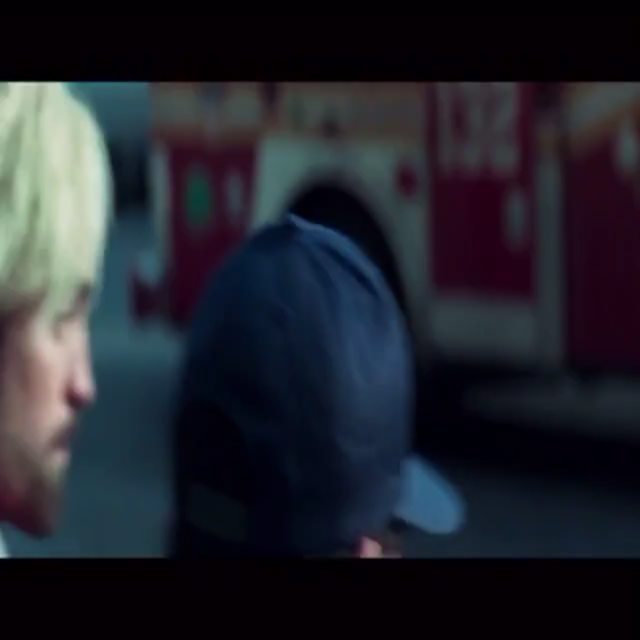 FiveBennets's tweet photo. Look at Connie's eyes. His expressions. Rob did such a fantastic job.
#goodtimemovie #robpattinson #robertpattinson #rpattz https://t.co/GTjDYmrxAj https://t.co/HgWRKYSQAe