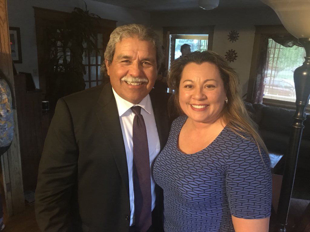 iandromidas1026's tweet photo. So blessed to have visited with Dr. Michael Hinojosa, superintendent of Dallas School District and learn from his wisdom! “Always do you, but remember, it’s not about you.” Thank you ALAS-UT for making this happen! #latinoleaders #latinoleadership #futureprincipal  #ALASUT https://t.co/j9JDJKP16o