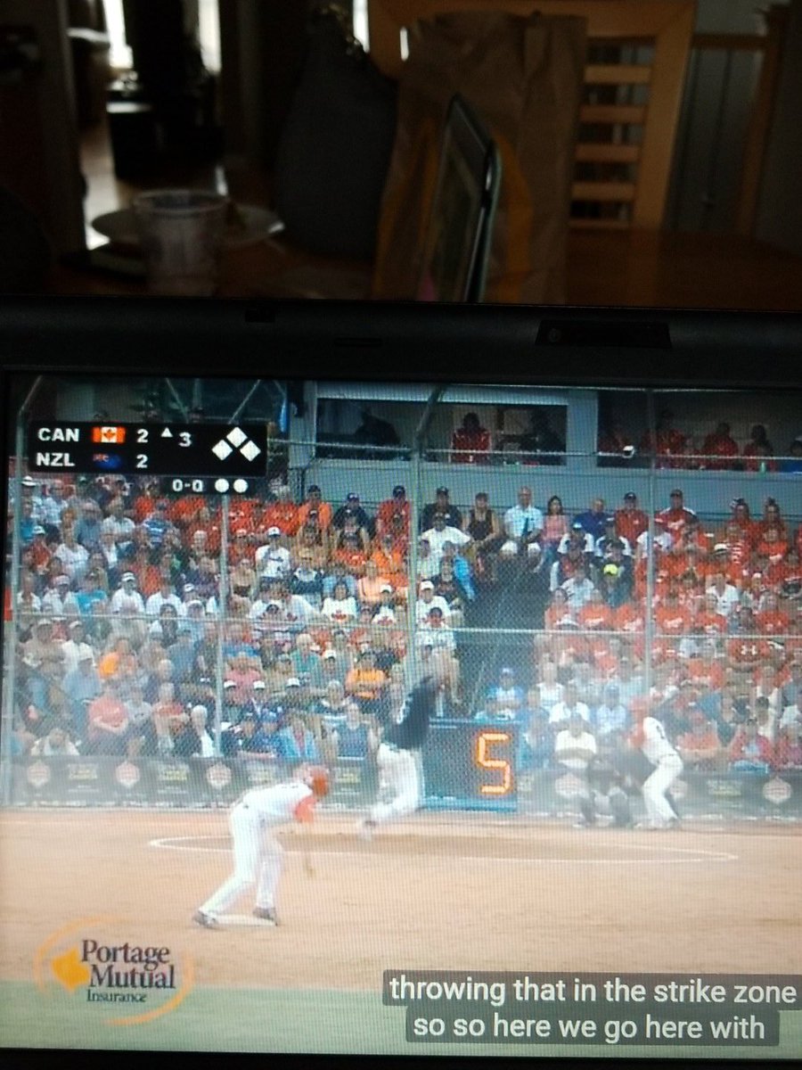 Troy_Sudzy's tweet photo. Smack....2-run single for @SoftballCanada JMNT. 4 runs scored in the top of 3 so far. 4-2 Canada over @NZSoftball #JuniorMens #WorldChampionships #PrinceAlbert #Sask https://t.co/Lpc2KPUdxv