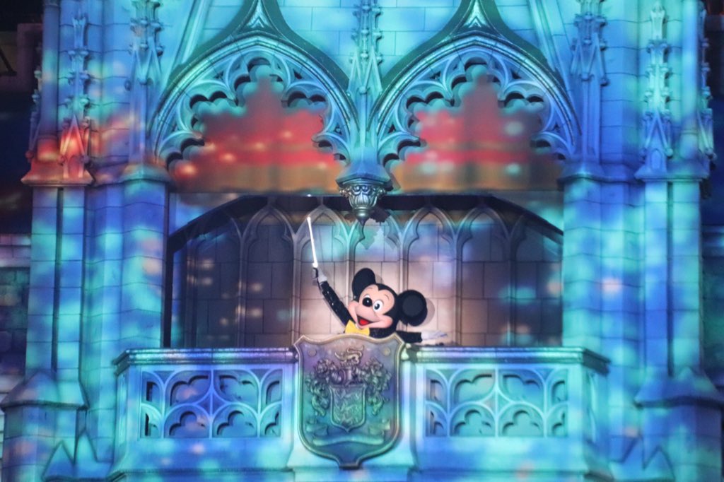 #MickeyMouse went on a magical journey during #CelebrateTokyoDisneyland last night! #TDL #TDR #TokyoDisneyland #TokyoDisney35 #TDL35 #TDR35 #DisneyMagic #TokyoDisneyResort #ミッキーマウス #DisneyFireworks