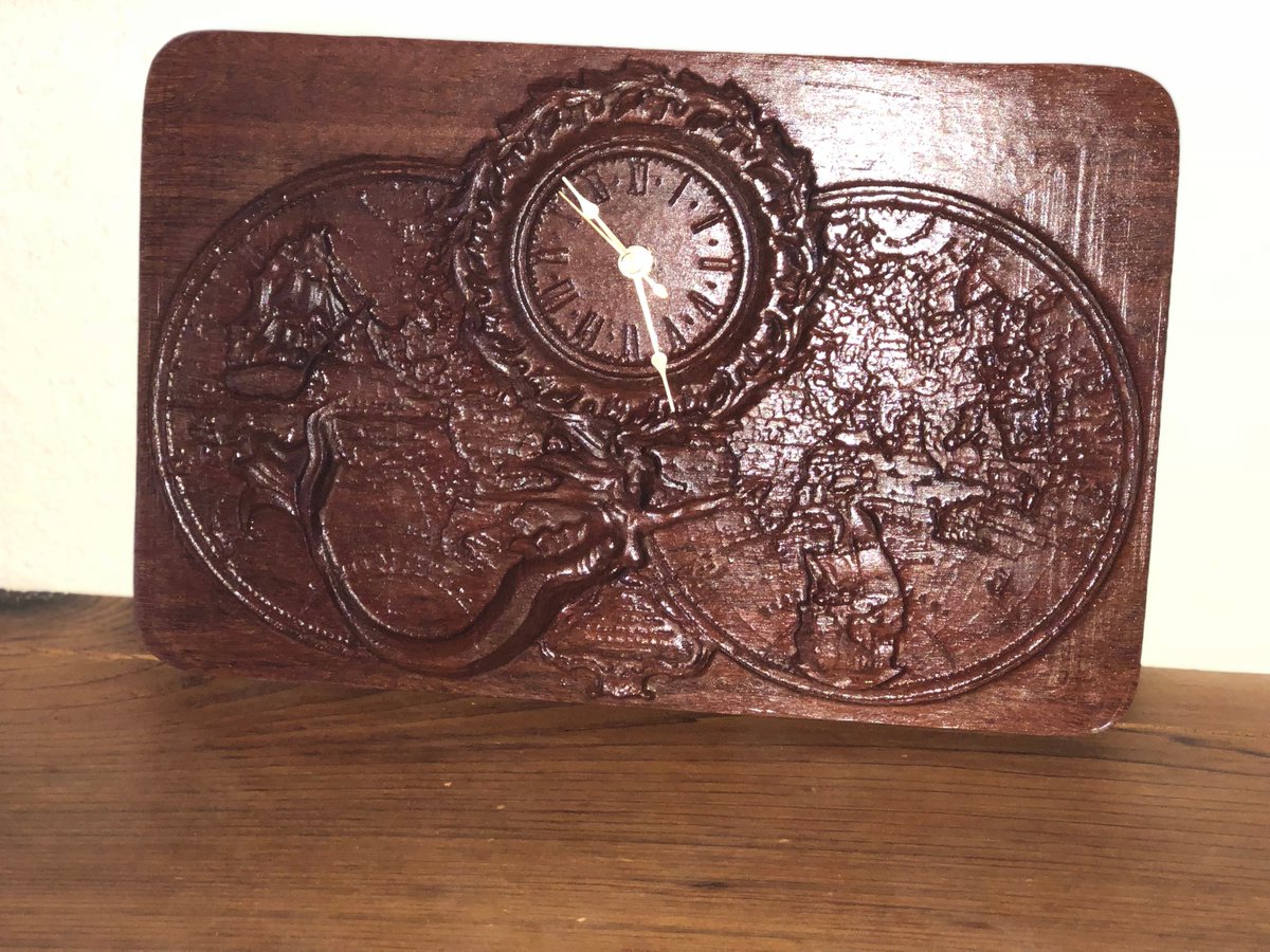 ELC_Create's tweet image. Another clock, Tried for a simple mantle style design.