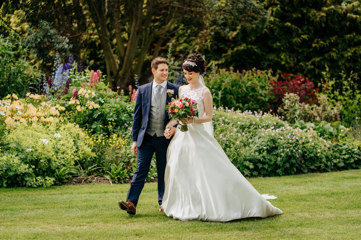 High House peak Summer preview - TODAY! Join us any time from 4pm to 8pm to see High House set for a wedding in peak Summer. #wedding #weddingvenuehunting #weddingvenue #highhouseweddings #previewevent #today #weddingvenueoftheyear #weddinginspiration #engaged #openevening xxx