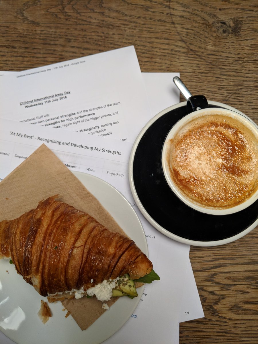 All ready for <a href="/childnet/">Childnet</a> Away Day! All prepped, totally enthused to energise the team with the thought provoking and wise <a href="/DebbieLDanon/">Debbie</a>