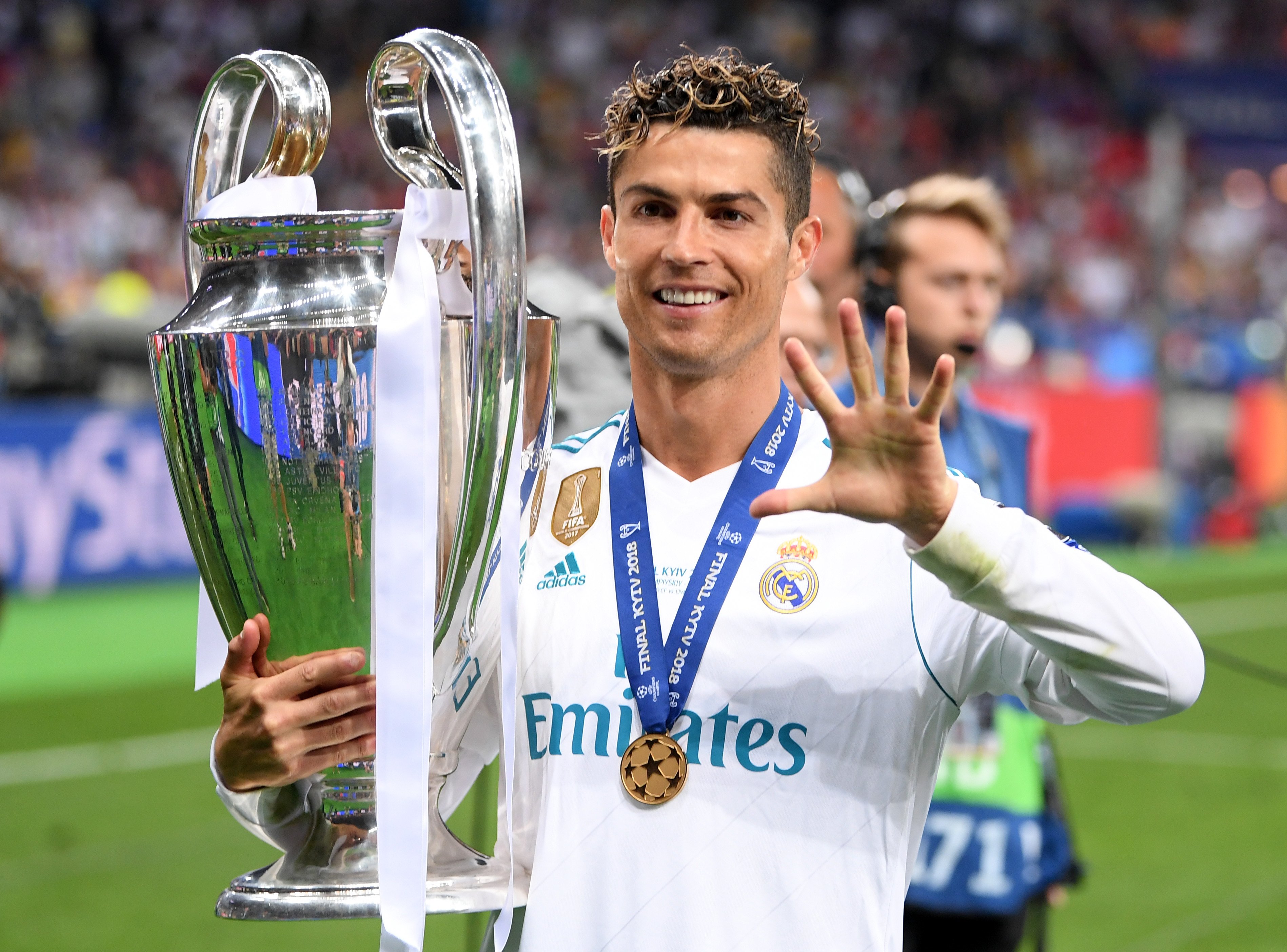 OptaPaolo 🏆 on Twitter: "120 - Cristiano Ronaldo is the all-time  top-scorer in the Champions League (120 goals). Reality.  https://t.co/SZZ3Oksy0c" / Twitter