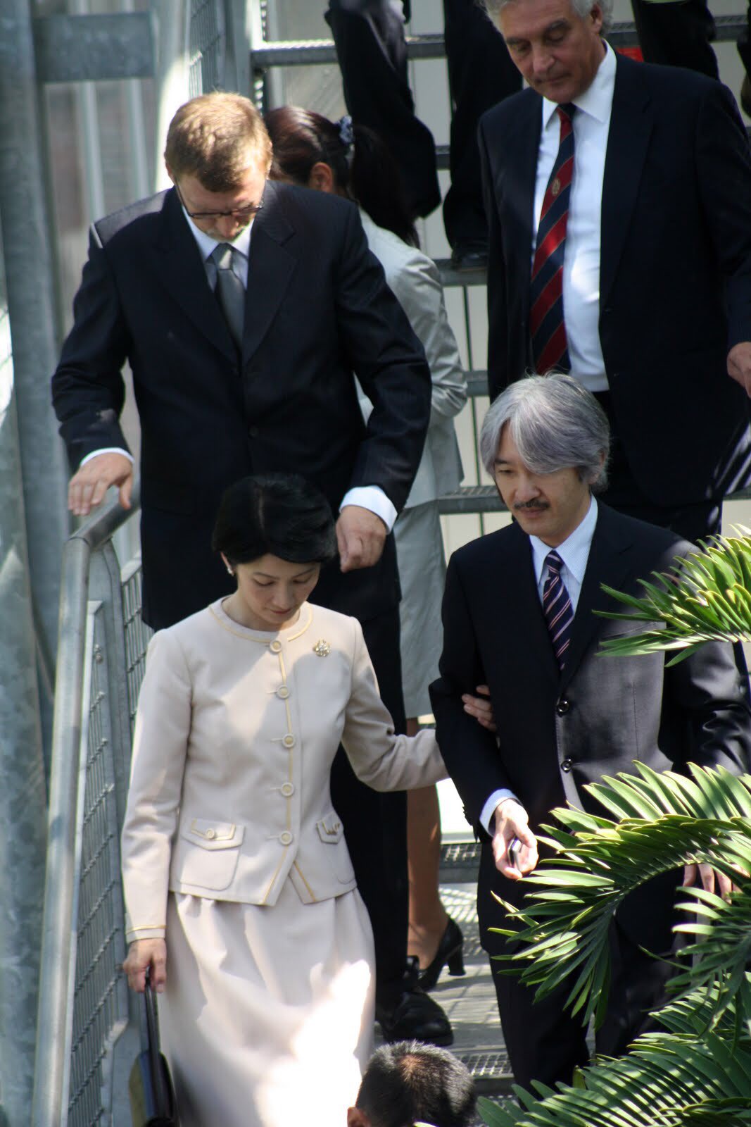 愛子さまを取り戻そう 仲良し夫婦 皇室全般画像掲示板より T Co Osxqjwmq8y Twitter