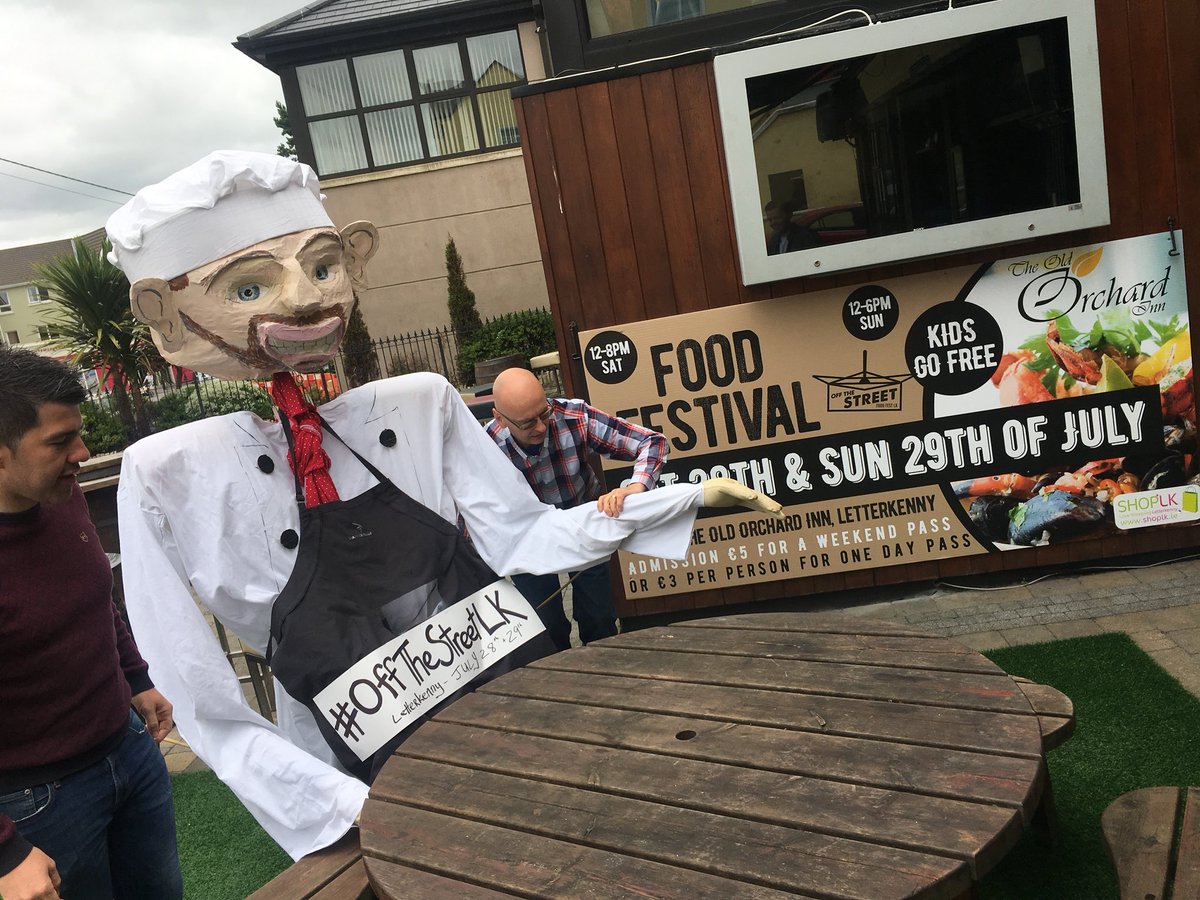 JimmystaffordDJ's tweet photo. #tv shoot for @LKfoodfest happening 28th & 29th July #Letterkenny #Donegal Behind #orchardinn @IrishFoodGuide @lkchamber #Food #music #demos @KenMaguireDemos https://t.co/Dra4x9ZTf9
