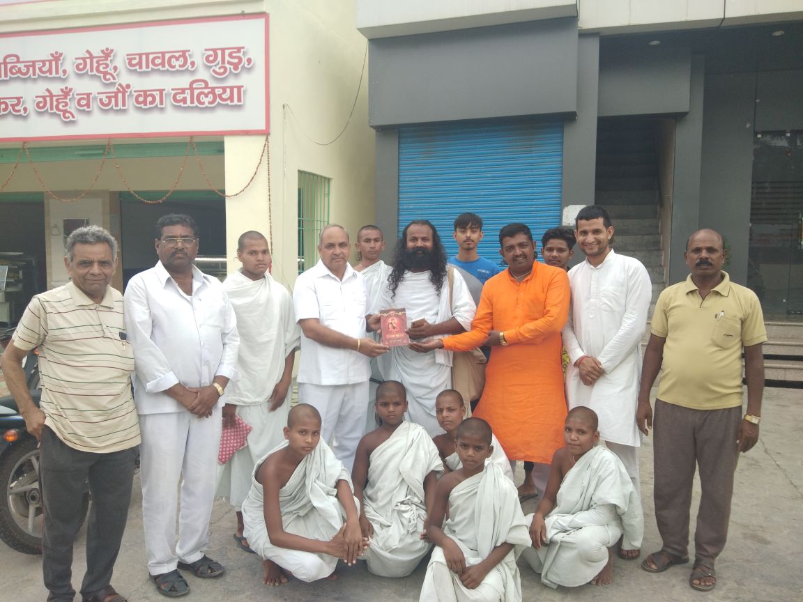 आचार्य परिवार ने किया हैदराबाद से आए हुए आचार्य व ब्रह्मचारियों का अभिनंदन, कुरुक्षेत्र की तपोभूमि को बताया  ऋषियों की तपोस्थली !