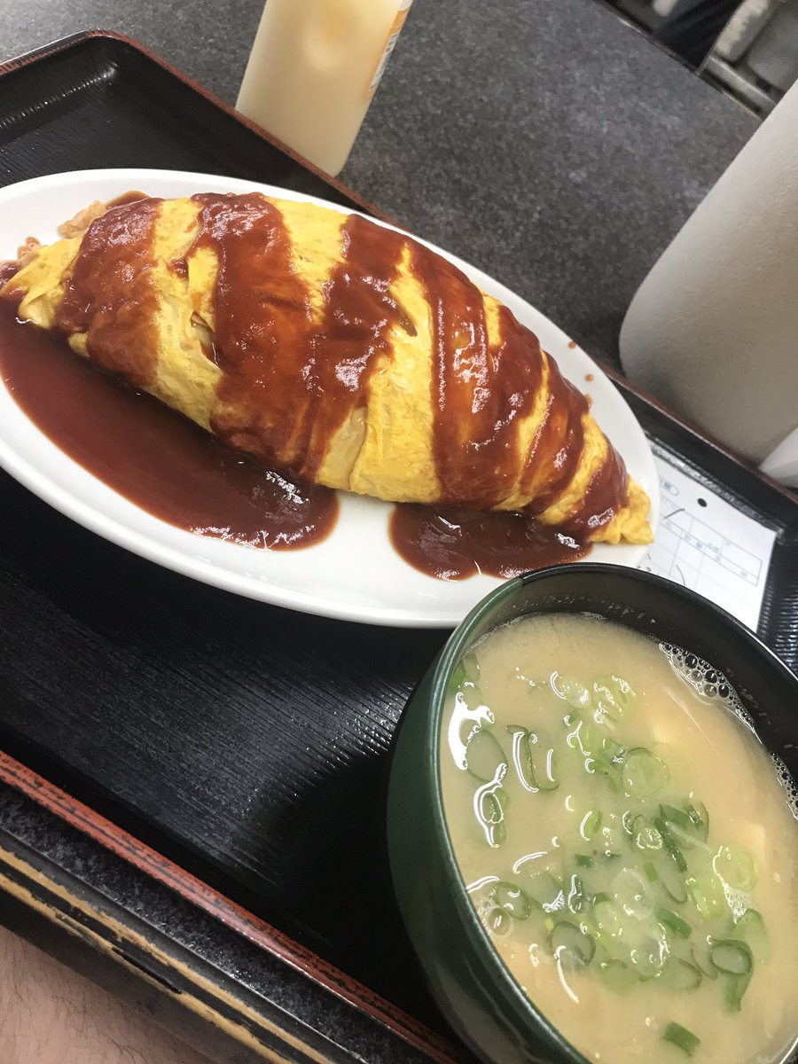 Samohanbig とりあえず 腹ごしらえ V 地元飯 堺市 はりまや オムライス 味噌汁 サイズデカ目 450円 Samohanbig とりあえず 腹ごしらえ V 地元飯 堺市 はりまや オムライス 味噌汁 サイズデカ目 450円