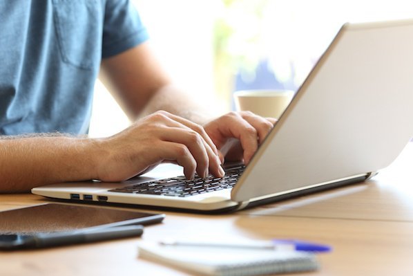 CatsandShepherd's tweet photo. Having a slow PC drains the life out of you. See these cool #PCHacks to make your life easier →  https://t.co/fX6eX9sTq2 https://t.co/Ii88JuwFAF