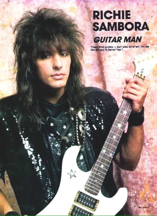 最適な価格 X: BON 1989年来日公演 JOVI ギターピック リッチー・サンボラ ミュージシャン