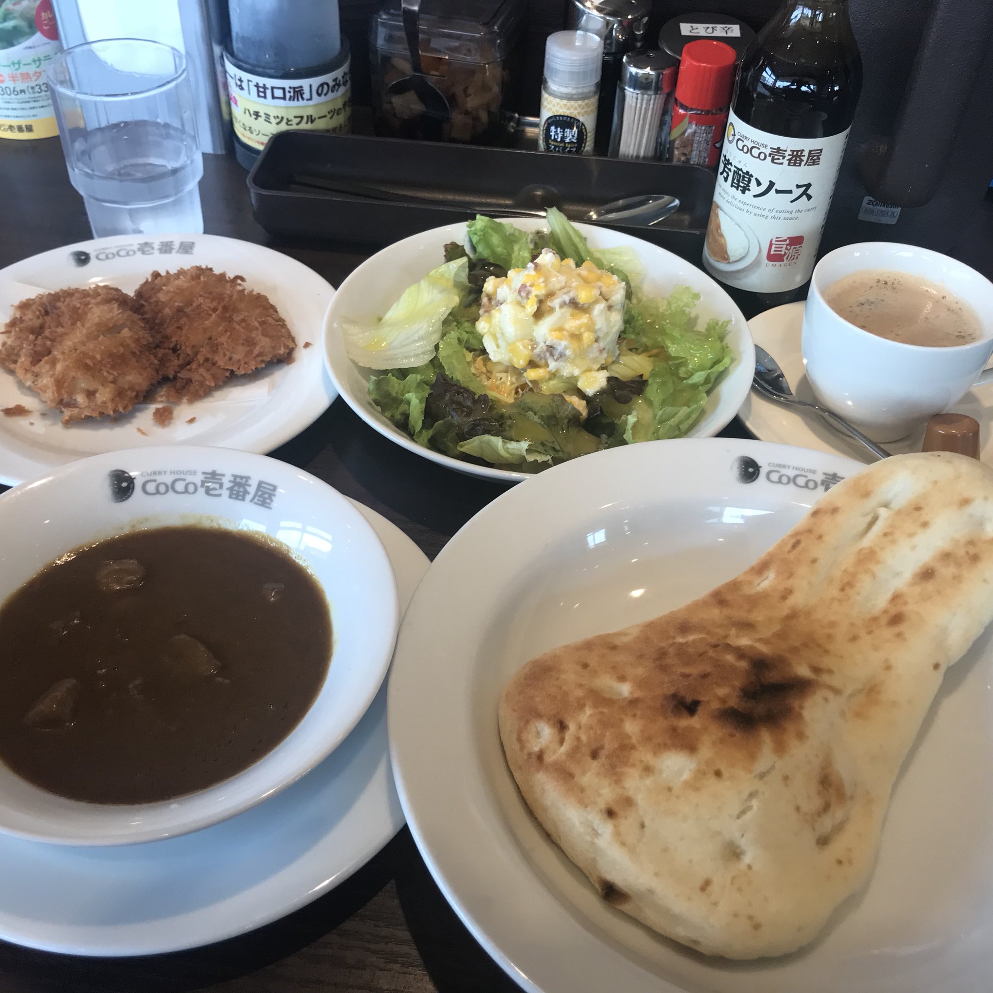 カレーハウスcoco壱番屋春日井町屋店 Ar Twitter ナンとナン用ビーフソース ヒレカツ ベーコンとコーンのポテトサラダです おなかいっぱーい 久しぶりのナン おいしかったです カレーハウスcoco壱番屋春日井町屋店 ココイチ Coco壱番屋 カレーハウス Coco