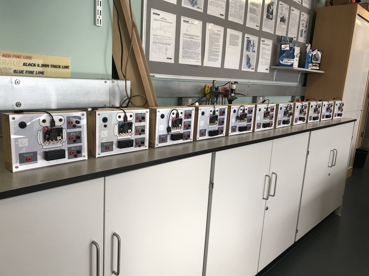 CyresDt's tweet photo. My army of BBC Micro-Bits ready for year 10 Engineers to code today #Coding #bbcmicrobit #STEAM #appleteacher https://t.co/DT0n0dU8Zp