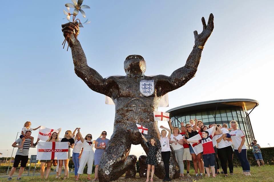 Visiting <a href="/EH_Stonehenge/">Stonehenge</a> today? Come to Amesbury too &amp; get a selfie with our mascot for the World Cup #theancestor #amesbury #itscominghome &amp; enjoy some of our great little shops &amp; eateries too. #adatewiththyme #onebrowncow #kraftcrazy #lalupa #freeparkingafter12 <a href="/wiltscouncil/">Wiltshire Council #WiltshireTogether</a>