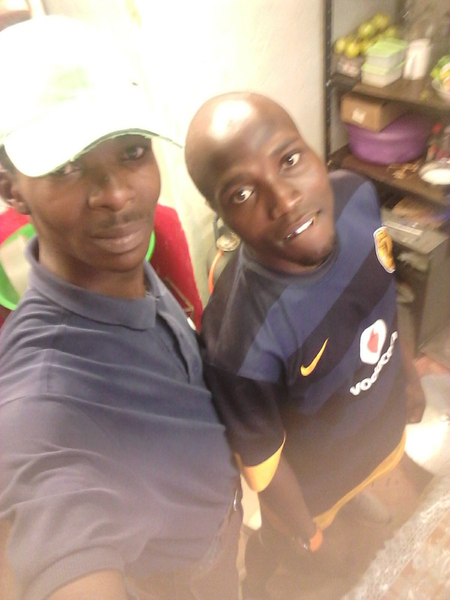 XOLANIANDILE16's tweet photo. Missing my friend, boi wenze ubuye,but hey isgela sibalulekile boss,um with TAPZ LA! https://t.co/ZUs6QOTl0L