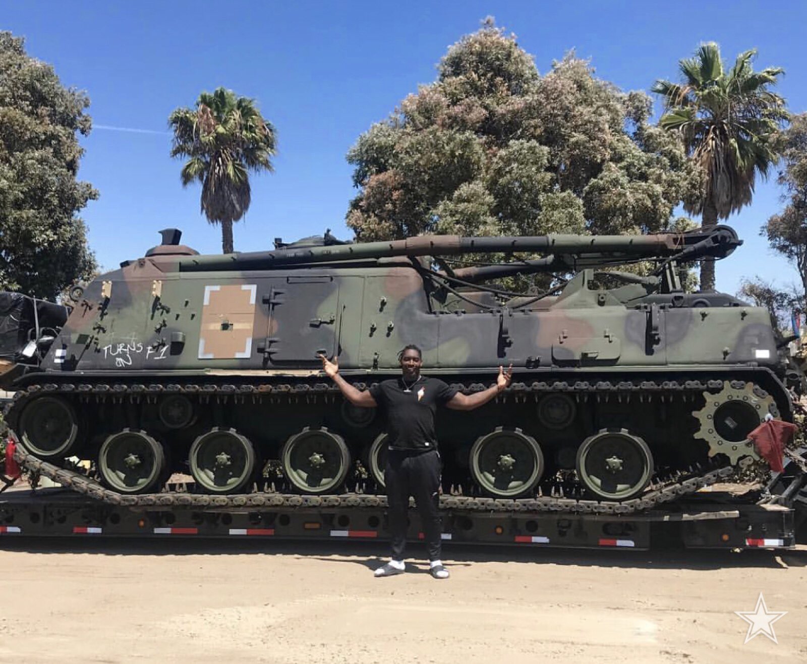 Dallas Cowboys on Twitter: ".@TankLawrence took his &hellip;