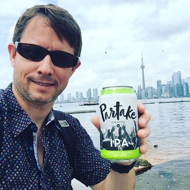 DrinkPartake's tweet photo. It’s a tough job but someone has to do it! 🍺😎👍❤️ #nonalcoholicbeer #craftbeer #crohns #torontobeer #torontoisland #torontocraftbeer  #summerbeer #worldstoughestjob #beertaster #whereipartake #ipartake https://t.co/fRZLq3zVN8 https://t.co/FLynWz4YZr