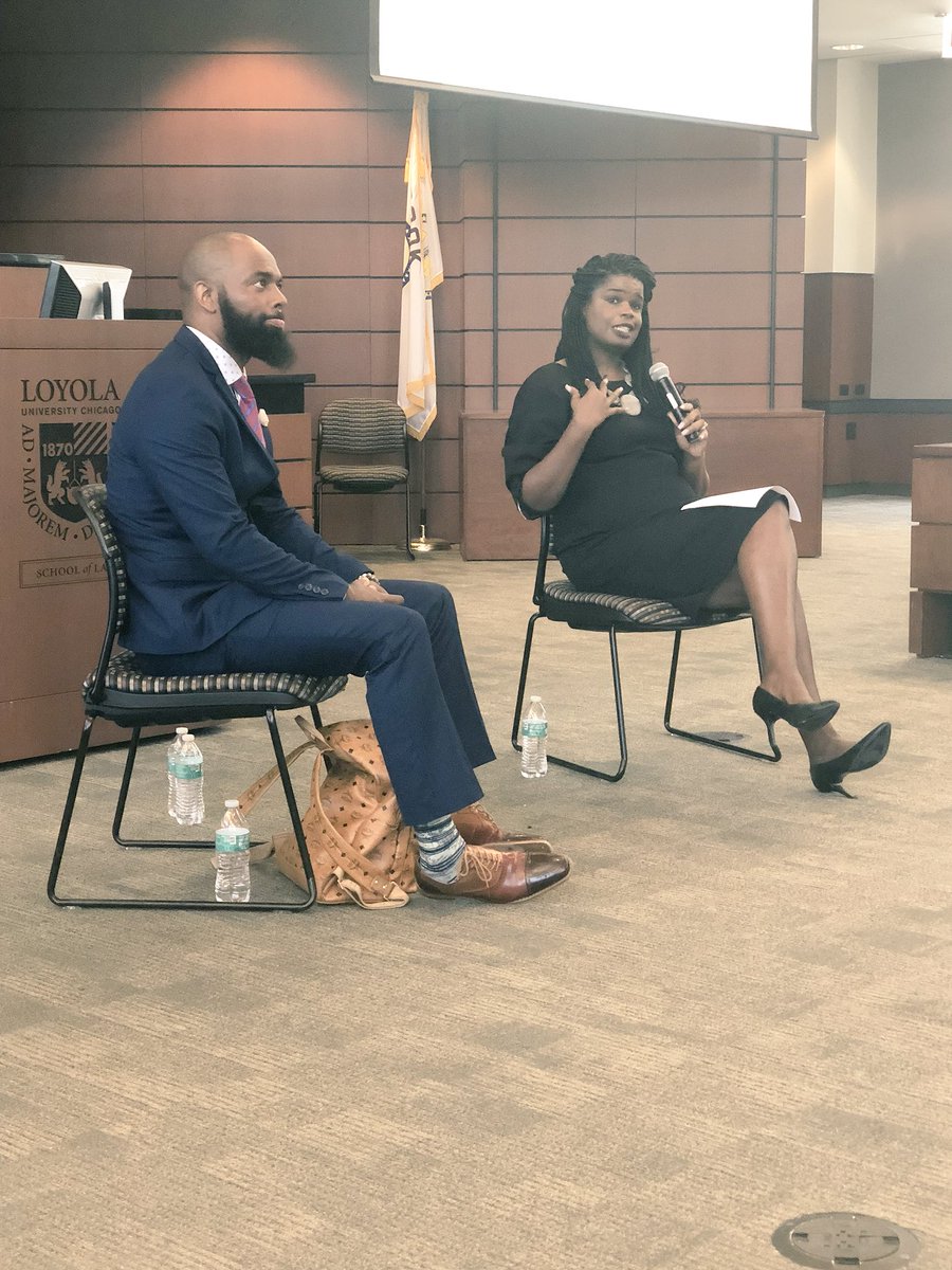 ChiTrust's tweet photo. .@SAKimFoxx in conversation with activist Demetrius Nash to discuss the justice system and Chicago’s youth. #BSSY #BSSYChicago https://t.co/n4aVctOJrE