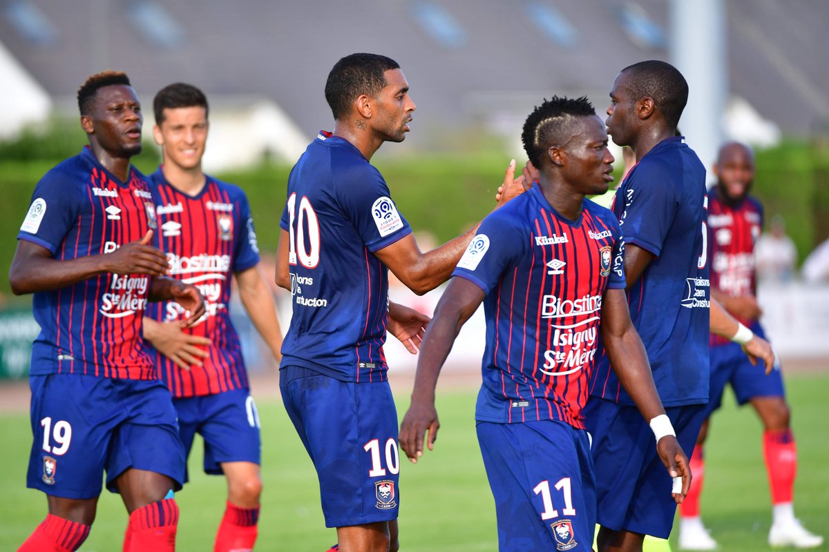 Note: Reprise - Matchs Amicaux 2018/2019 - Page 5 Di-B42aW4AAVaM1
