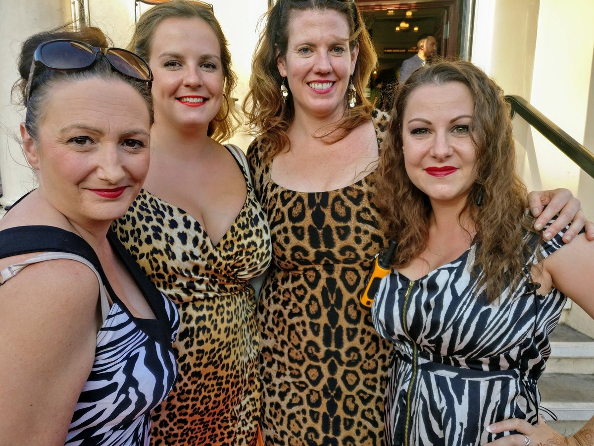 madUKtour's tweet photo. The lady leopards and zebras are out on safari in #Wimbledon for #MadagascartheMusical https://t.co/R4qeKBipdw