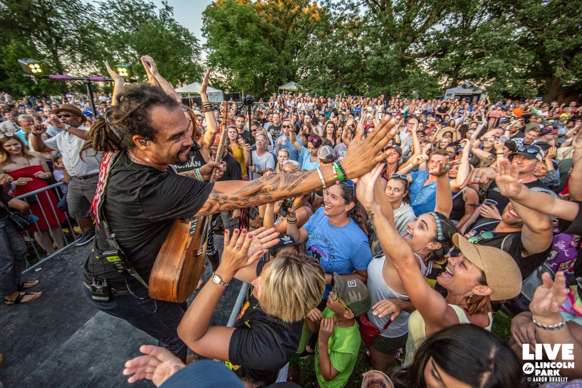 LiveinLP's tweet image. [PHOTO RECAP] Check out the photo selects from #LiveinLP 2018 Day 1 to relive the stunning #SummerTimeCHI day we've had! bit.ly/2JVx9YD