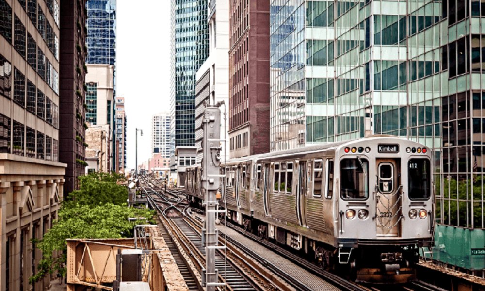 The numbers show it: #Jobs, people flocking to big #cities. Urban centers, such as #Chicago’s #Loop, are seeing their #populations steadily #grow. Read More Here -> ow.ly/v9nv30l52QQ