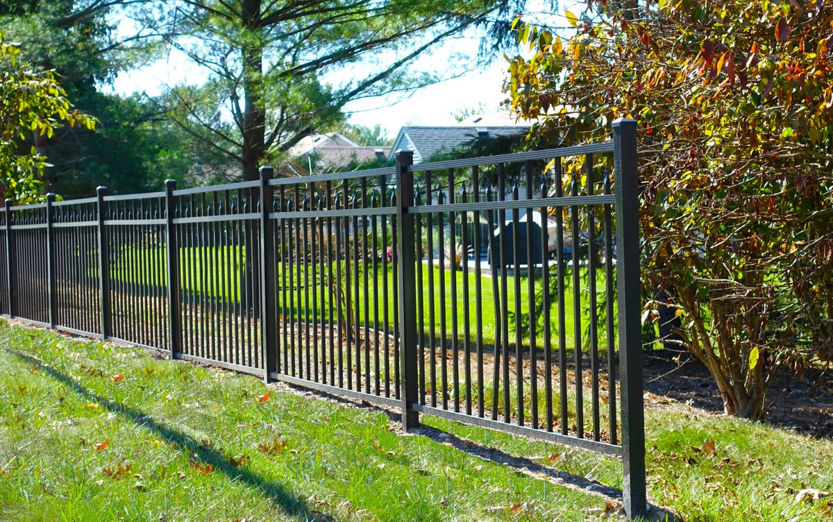 NationalFence's tweet photo. https://t.co/mn8eZohzXw https://t.co/MaaTo6cqa7
