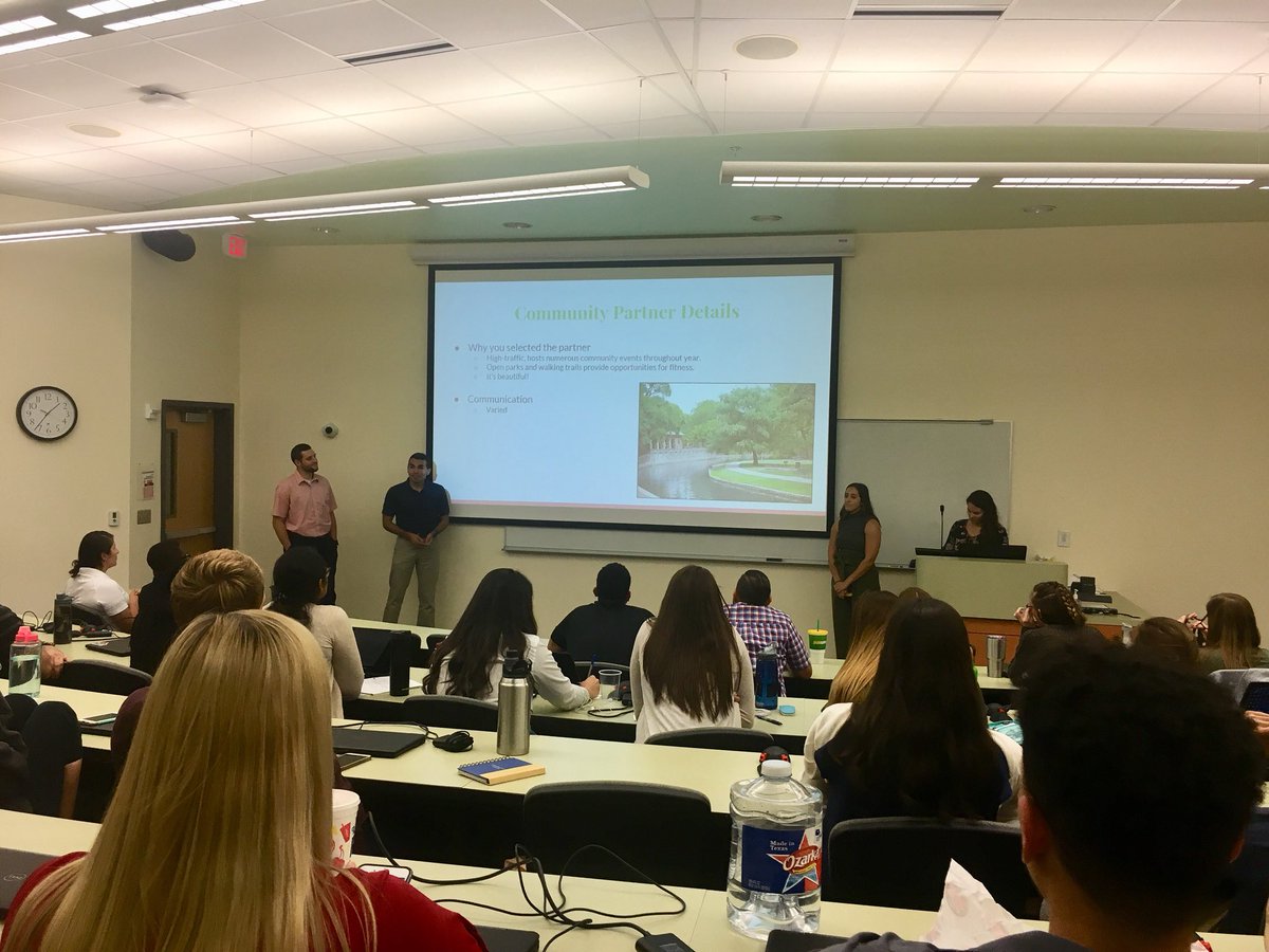 UIWSoPT's tweet photo. Our 3rd year students presented today on their Community Partner Projects, where they pair with a community organization to provide PT-related services to SA. #uiwsopt #physicaltherapy #uiw #communityservice #serviceisourmission #apta https://t.co/ct7AvERqYu