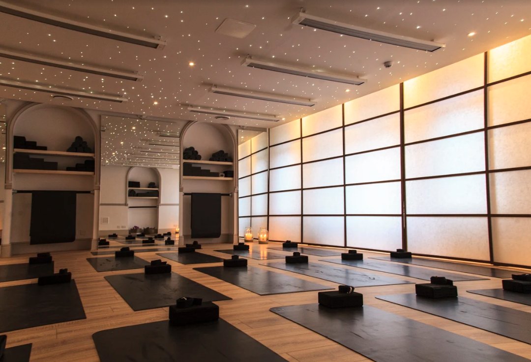 Hi <a href="/WokingHour/">Woking Hour</a>, we've added lots more Yoga for Beginners courses to our schedule, check them out here > bit.ly/2GV00eq #WokingHour #BeginnersYoga