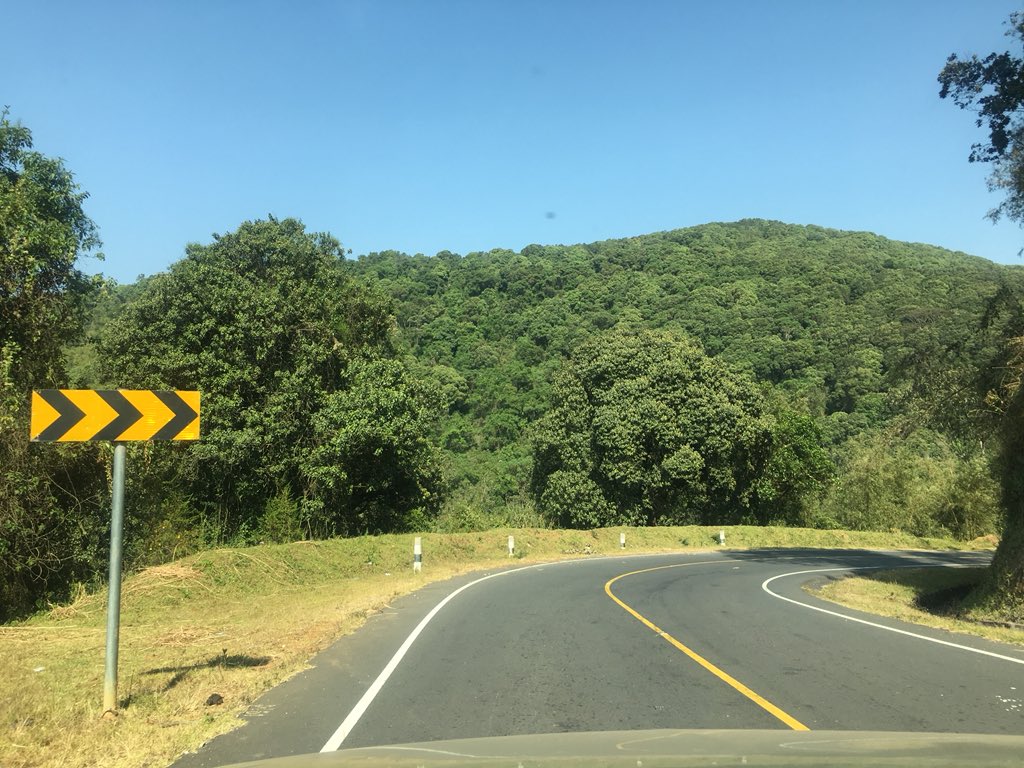 Comrade_Otoa's tweet photo. My day #roadtrip #ugandatravels #kisoro #kabale #sightsofuganda https://t.co/FyRhurMU3u