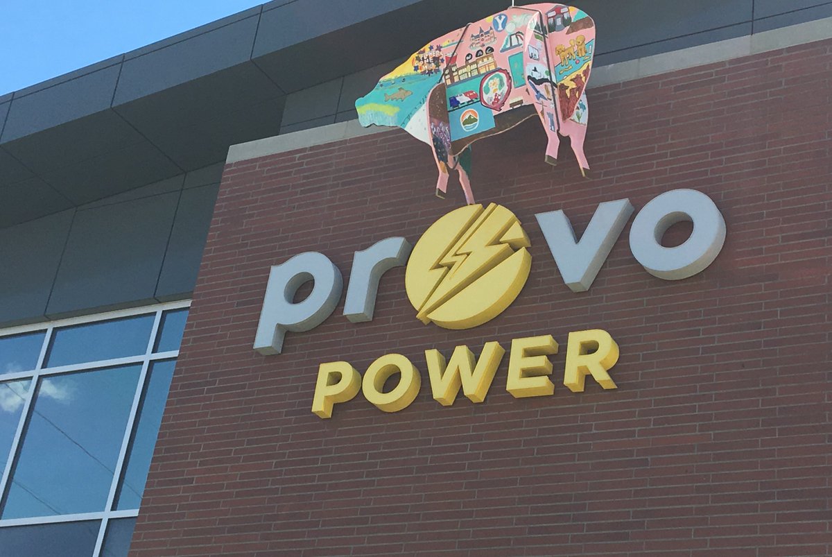 provocouncil's tweet photo. Did you know that Provo City has its own power company? BrigHAM got so excited that he flew up to take a look at their new building. Only a couple of weeks before he heads over to the @UtahCounty_Fair. Please vote for him in the #PickAPig contest: https://t.co/4fKv6xd9S1 https://t.co/kV2iy6FI5r