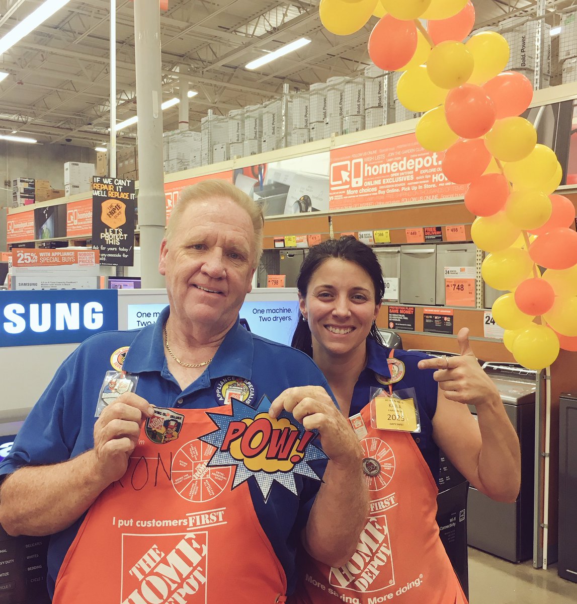kailaharglerode's tweet photo. When you Crush appliance sales and are #1 in sales in the district over all specialty departments last week BAM 💥 ! #GreenMachine4126 #SteelCitySqaud https://t.co/EavHIGL0zj