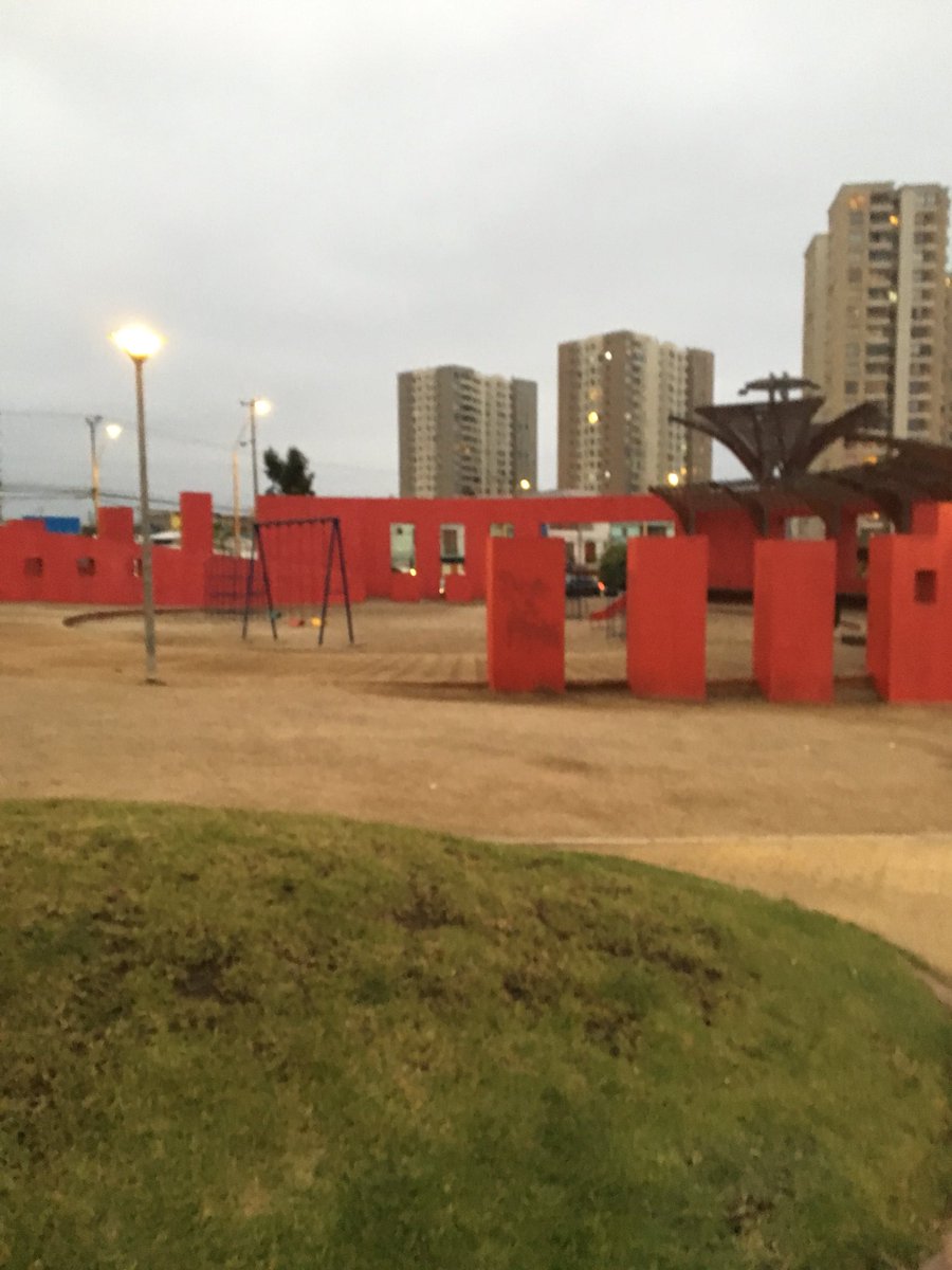 MarionLabrin's tweet image. Sra alcaldesa Mejores Juegos infantiles en la Plaza Nicolas Tirado @karenrojov  #antofagasta