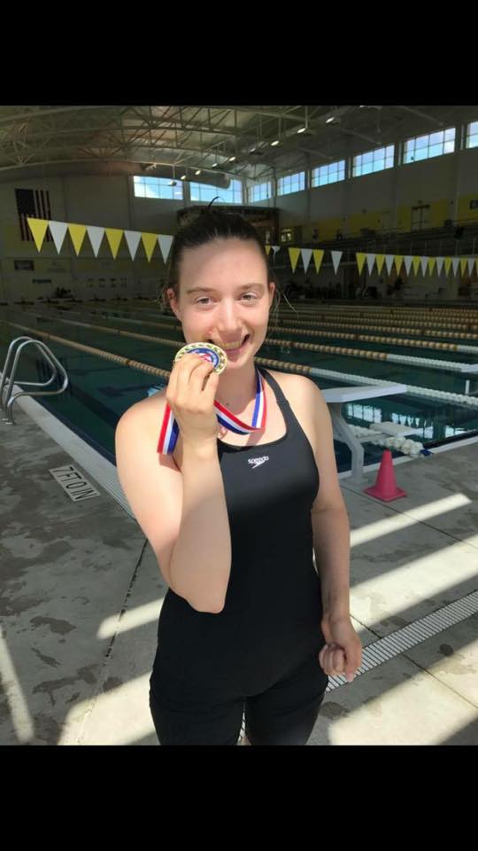 It's #WithoutLimitsWednesdays! We're staying in the pool but moving across the country to introduce you to Talent, Oregon's most talented: Sara Slawta. National swim team member, cyclist and multi-talented artist. Check out Sara's story on our website: wp.me/p6tu0C-1nj