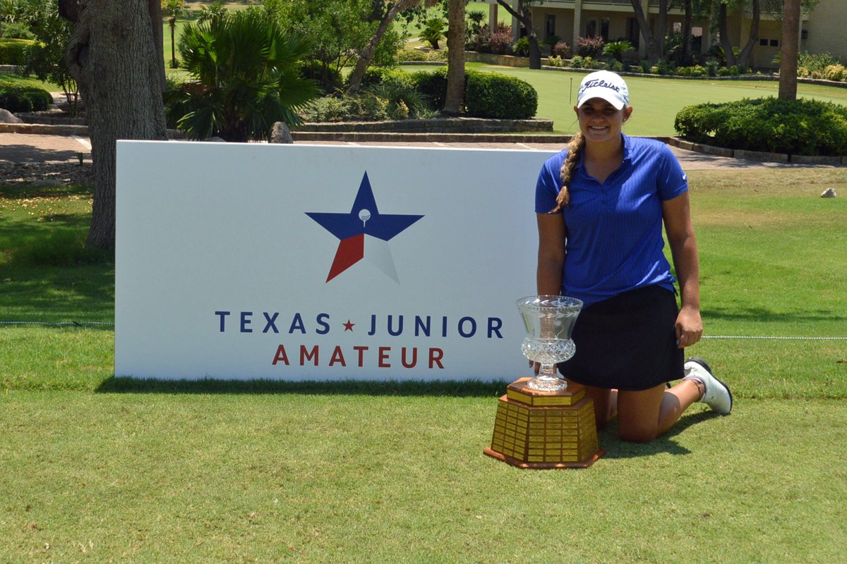 EDELgolf's tweet image. A big congratulations to our friend Macy Fox on her win at @TexasGolfAssn #TXJuniorAm with an -11 finish to win by 2.  71, 69, 65.  Way to play Macy! @legendsjrtour 

#SingleLengthIrons
#TorqueBalancedPutter