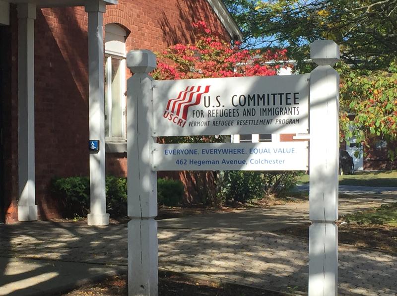 Vermont's Bhutanese Community Among Refugee Groups Seeing Alarming Spike In Suicides dlvr.it/QcmD6j https://t.co/NU6SufNRrD