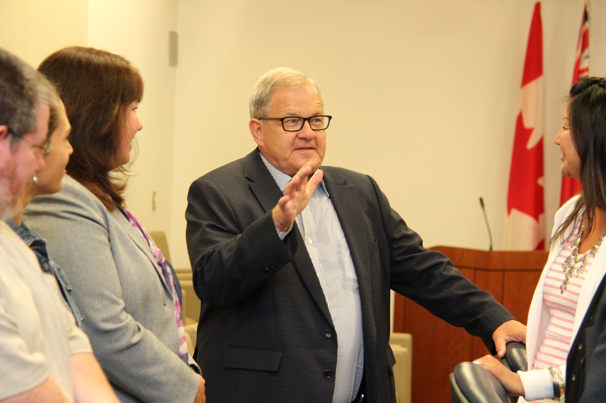 Lawrence MacAulay on Twitter