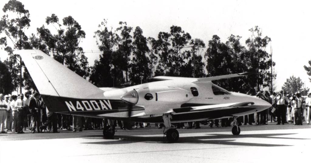 astro_ethanarts's tweet photo. #Avtek 400A prototype and proposed #AvtekAir 9000T concept. Appeared on #Airwolf S3 Ep7 “Eagles” as the “Stappleford X-400”. Sat derelict and totally accessible at my 'home' field of #Camarillo Airport in 1987 or '89, my brother and I were all over it. #avgeek https://t.co/XSMLSaEOgj