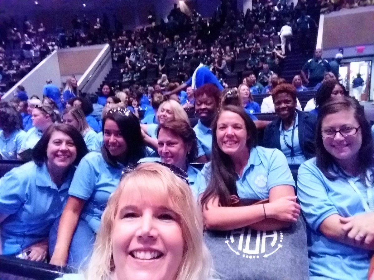LisaMo100's tweet photo. Enjoyed our wonderful guest speaker,  @tarambrown The Connection Coach, Tara Brown! Connections are crucial for reaching our students!! #NCSSbetheBEST #ENESpawpride https://t.co/PRjOPqBLnV