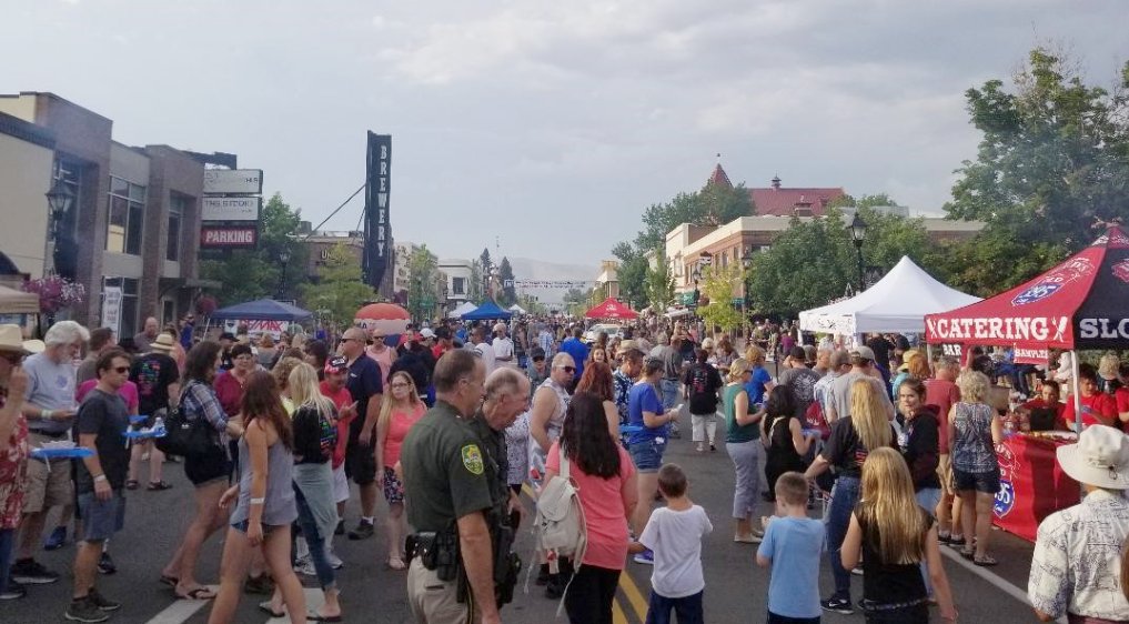 UnitedFCU's tweet image. On Saturday, UFCU had a blast at the 25th annual Taste of Downtown, which brought out over 2K people! We are honored to have volunteered and participated as a sponsor. The event fundraised for the nonprofit organization Advocates to End Domestic Violence.
#NevadaEvents #Sponsor