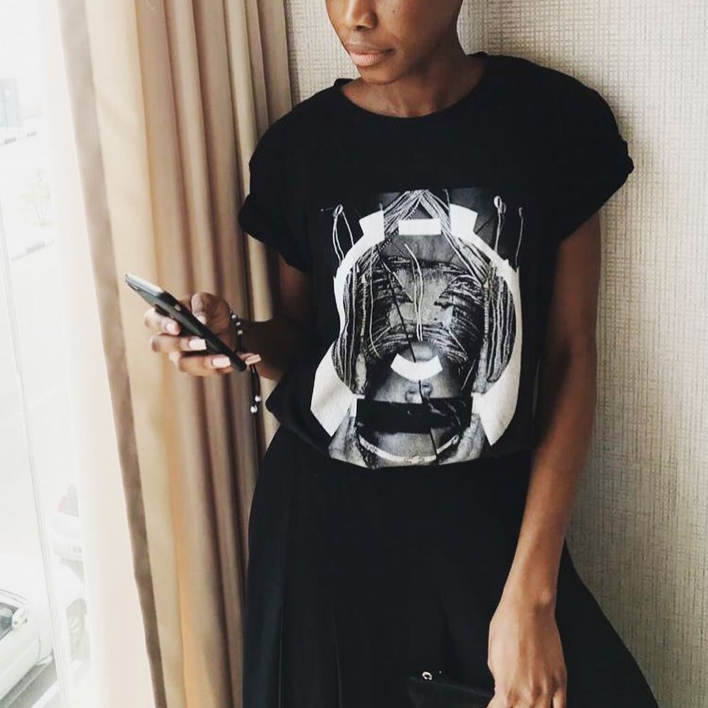 rivaluanda's tweet image. Não espere que as pessoas lhe digam o que fazer, aja de acordo com sua vontade, vença por si próprio! 

Model: @cassiasephora 
__
#rivaluanda #kimboconcept #stylebyrival