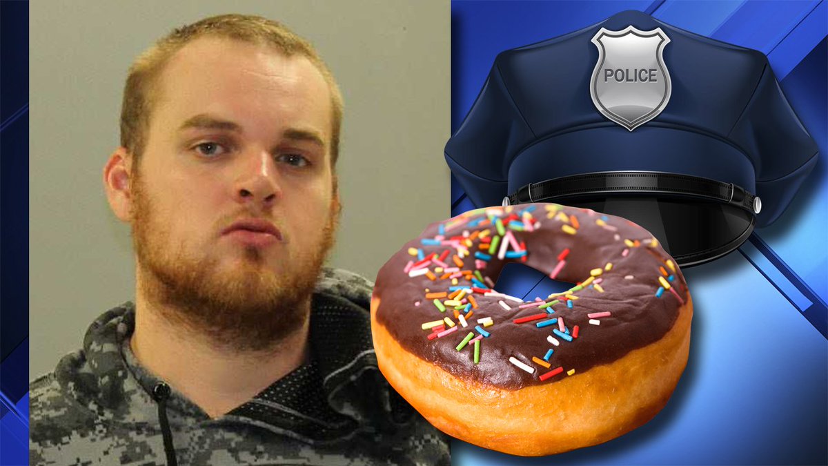 Man being detained told officers he would give them doughnuts if they let him go bit.ly/2uRQXHA?utm_so… https://t.co/fThAttaMjk