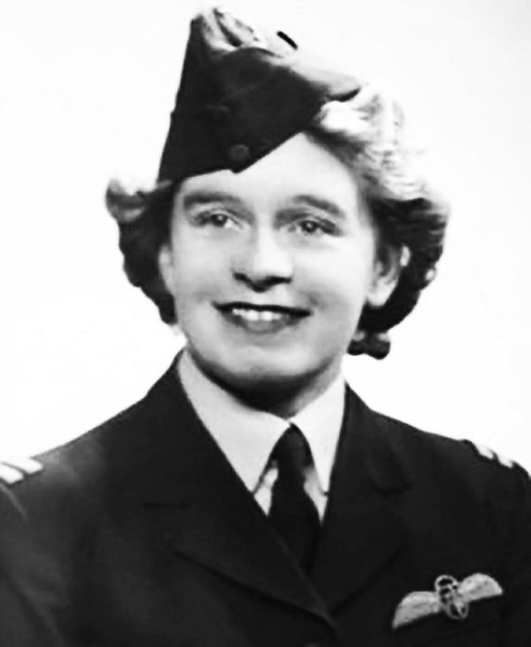 Very sad to hear that WW2 ATA pilot Mary Ellis has died aged 101. A truly remarkable lady, she flew 400 Spitfires &amp; 76 different types of aircraft during WW2. Another giant leaves us to john her heroic friends in Blue Skies. Rest in peace Mary; you truly deserve it. Thank you.