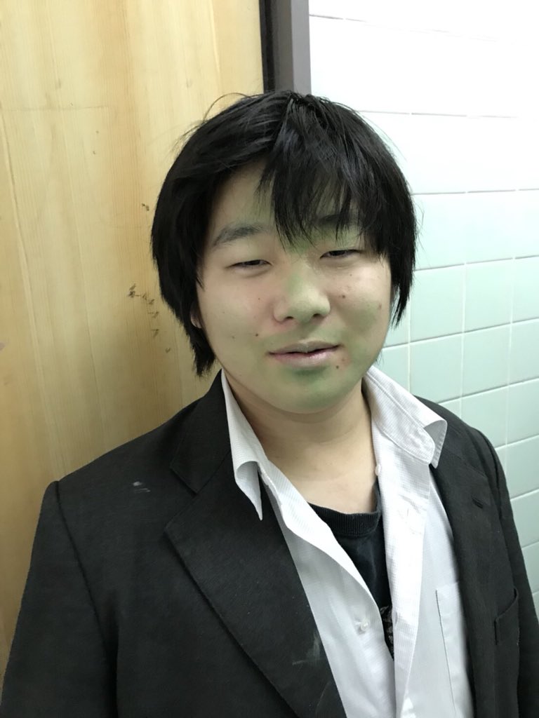 yshr16___'s tweet photo. @hiroto20040124 あ！ほんまや。
こっちか！ https://t.co/9qCnEHN8wV
