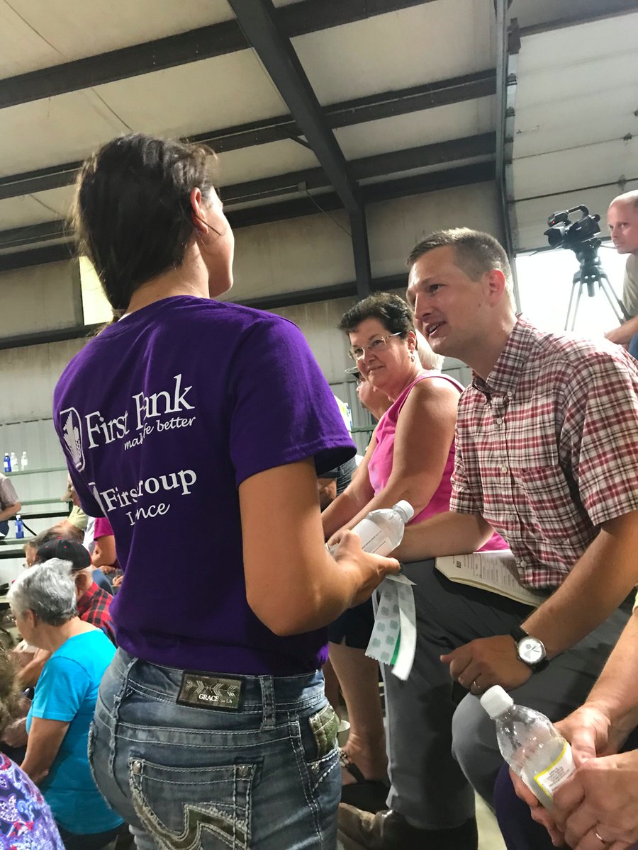 We enjoyed getting out and supporting our local Rice County Kansas 4-H at the Livestock Auction last Wednesday! Congratulations to all of the exhibitors 🐄🐑🐖