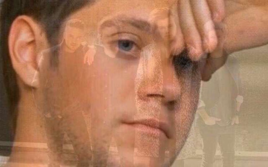 dearhoneymoon's tweet image. #8yearsOneDirection só me iludo nessa porra tchau pra vcs tbm